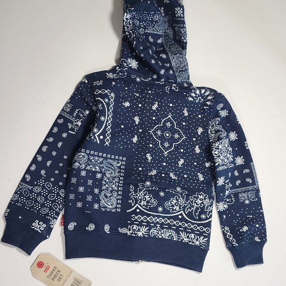 Levi's - Picture 6 of 7